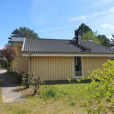 Mit Sauna Im Mirow 度假居 Granzow